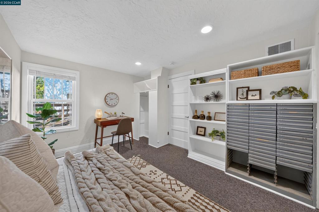 907 Glendome Cir Property Photo 40