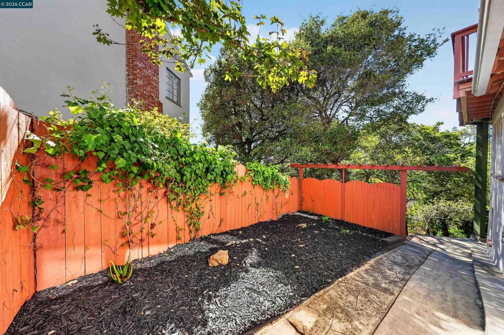 907 Glendome Cir Property Photo 46