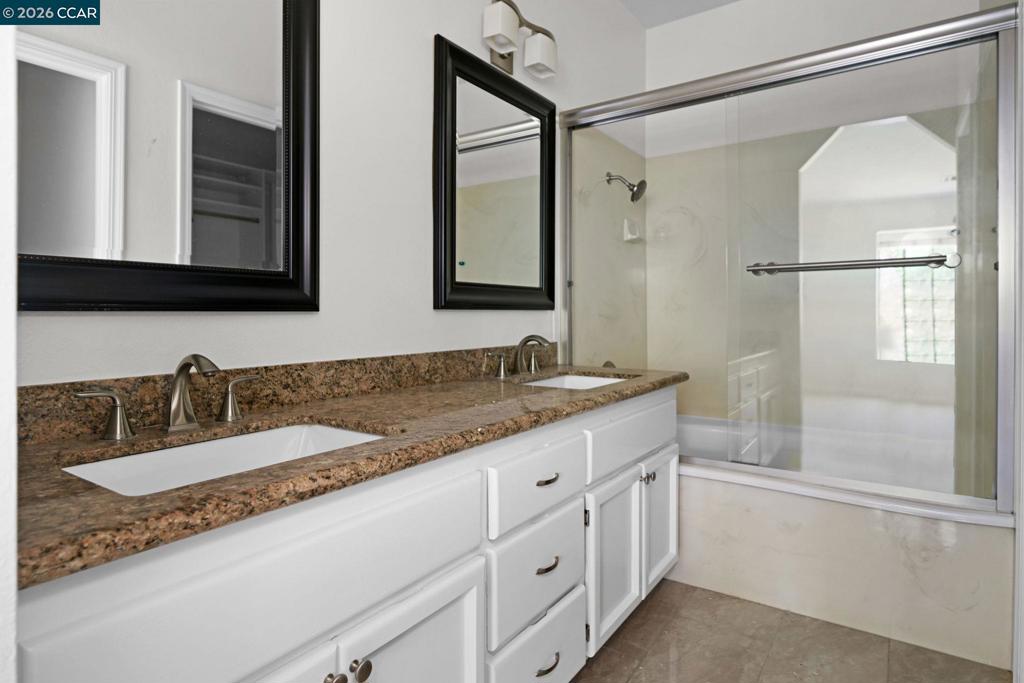 5012 Lakeview Dr 201 Property Photo 25