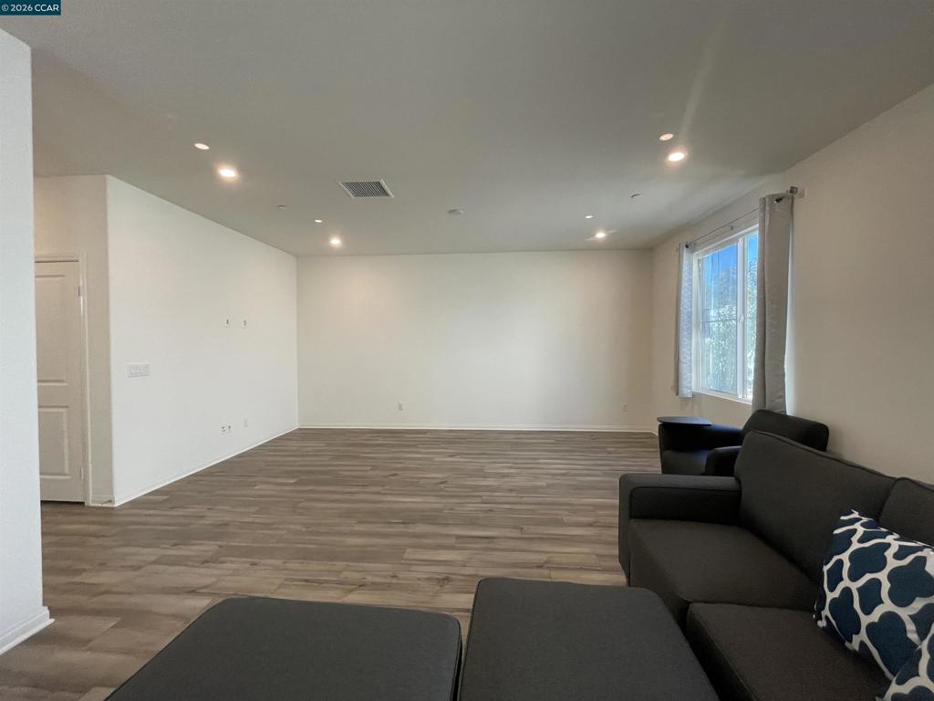 34400 Granite Road Property Photo 13