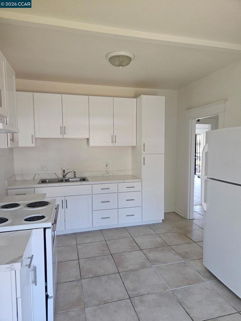 1056 55th Street Property Photo 9