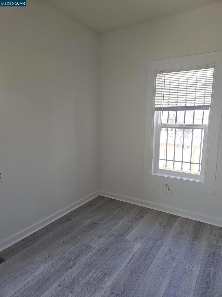 1056 55th Street Property Photo 19