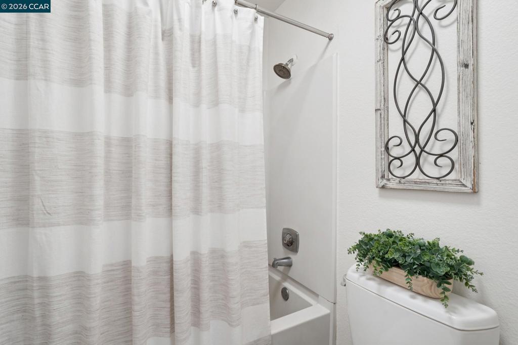 460 Bollinger Canyon Lane 184 Property Photo 26