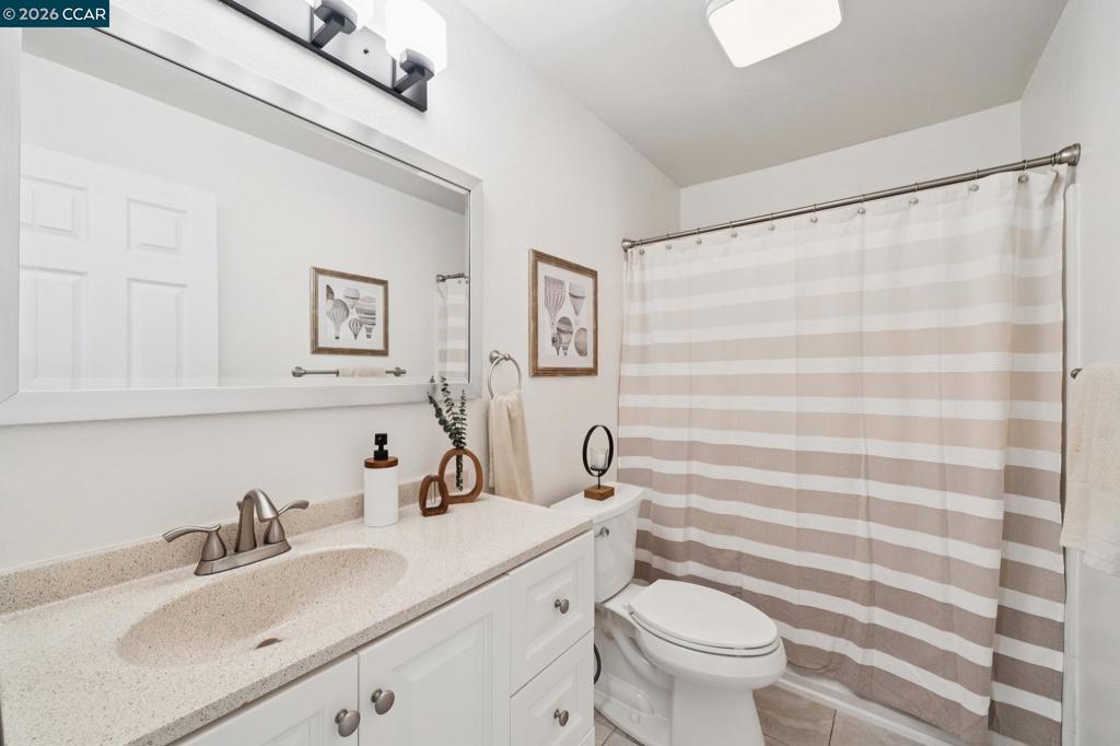 460 Bollinger Canyon Lane 184 Property Photo 34