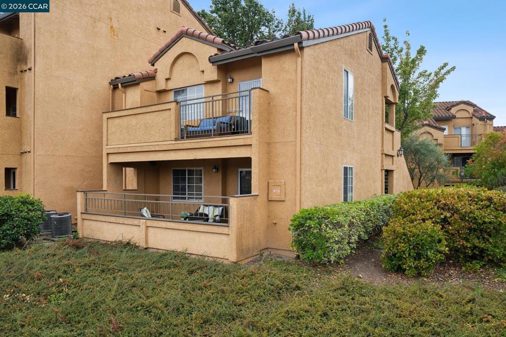 460 Bollinger Canyon Lane 184 Property Photo 39