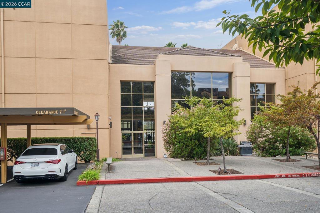 460 Bollinger Canyon Lane 184 Property Photo 49