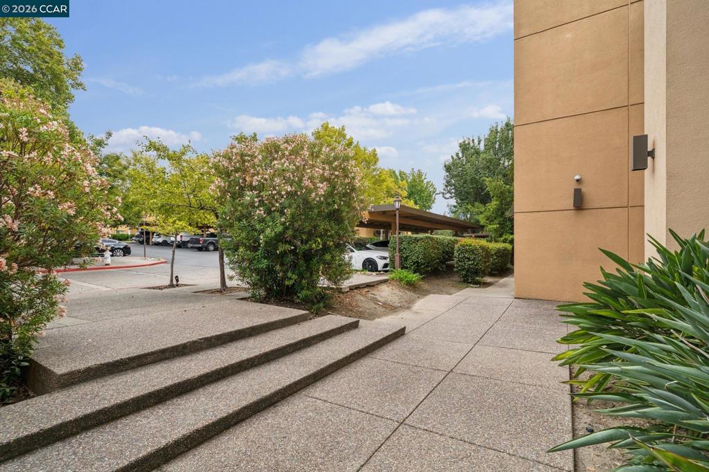460 Bollinger Canyon Lane 184 Property Photo 52