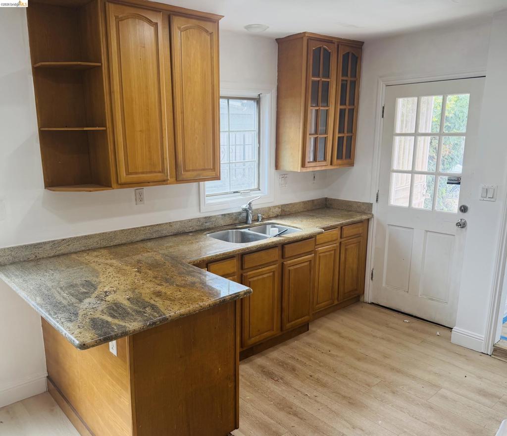 1940 22nd Street Property Photo 4