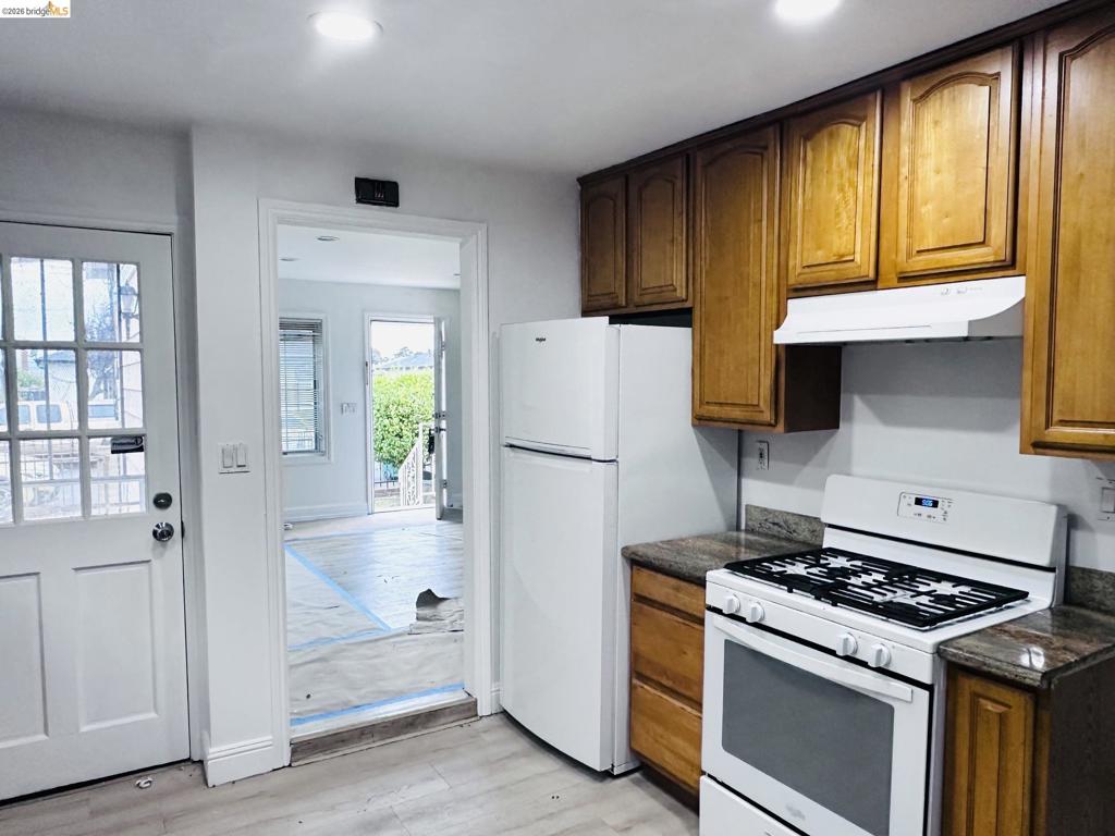 1940 22nd Street Property Photo 5