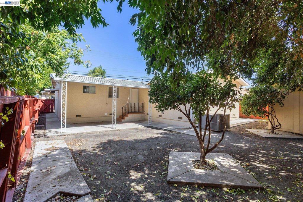 855 Olivina Avenue Property Photo 32