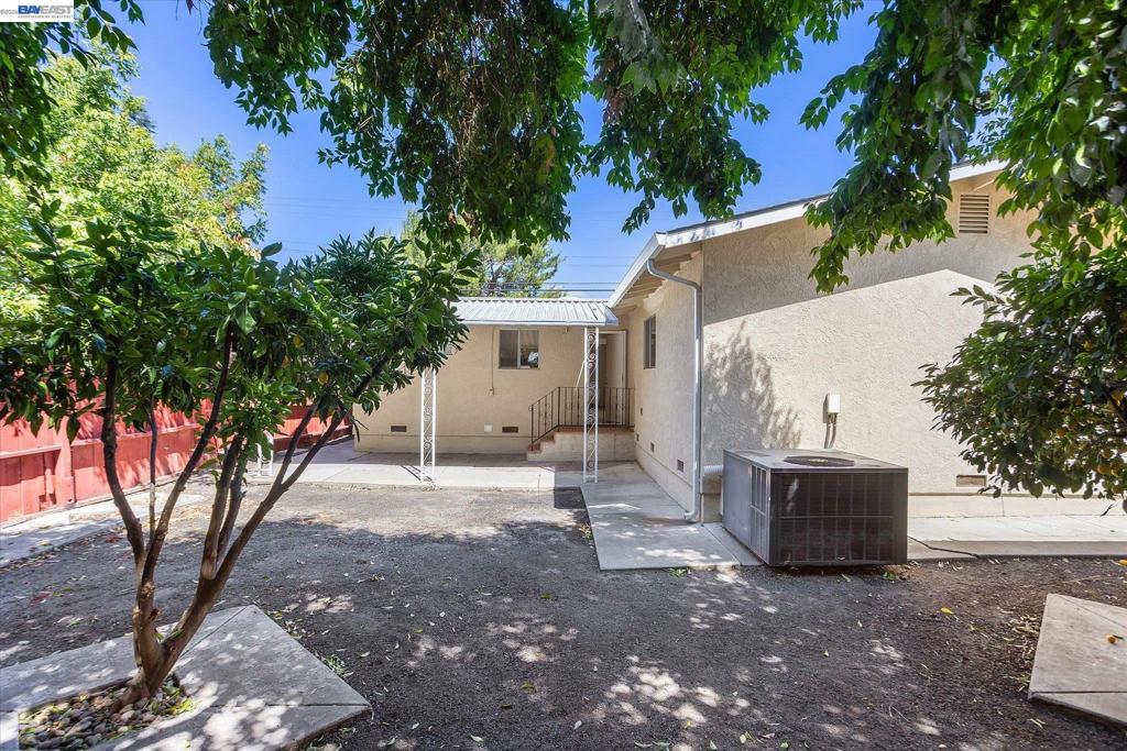 855 Olivina Avenue Property Photo 33