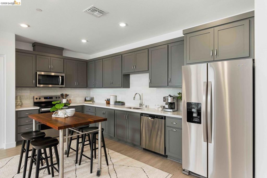 500 Somi CT 308 Property Photo 1
