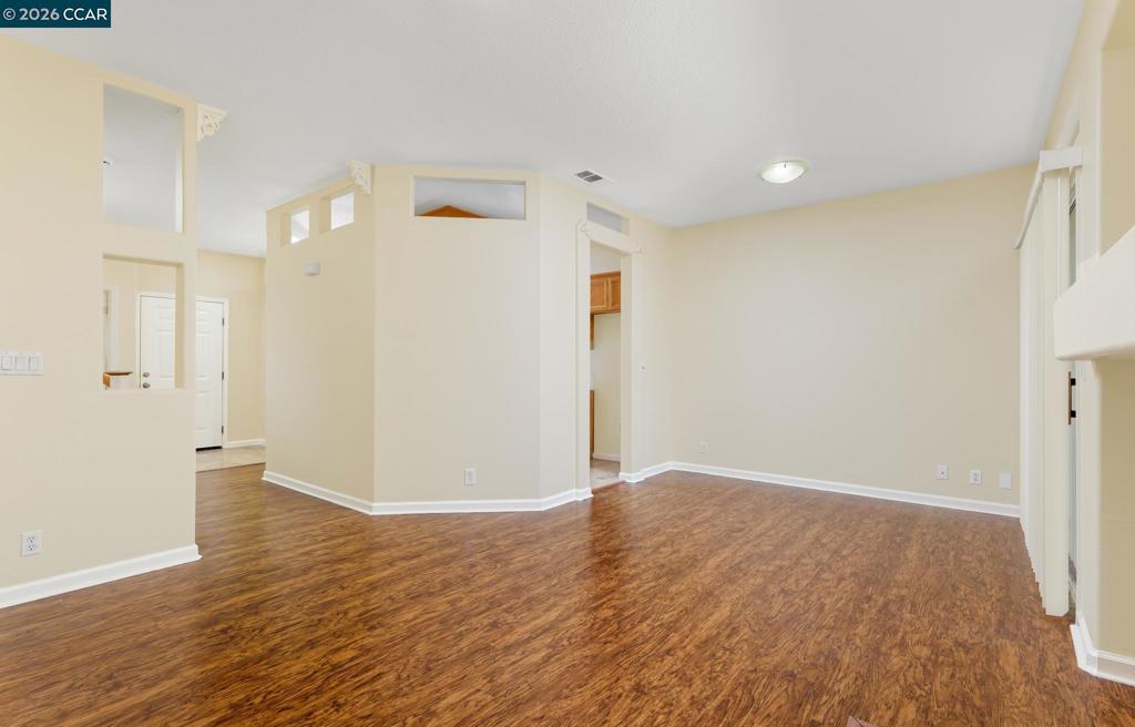 4233 Shandwick Dr Property Photo 7