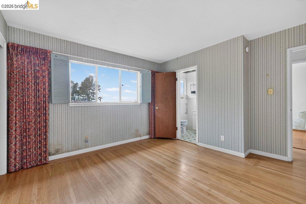 206 Colgate Property Photo 13