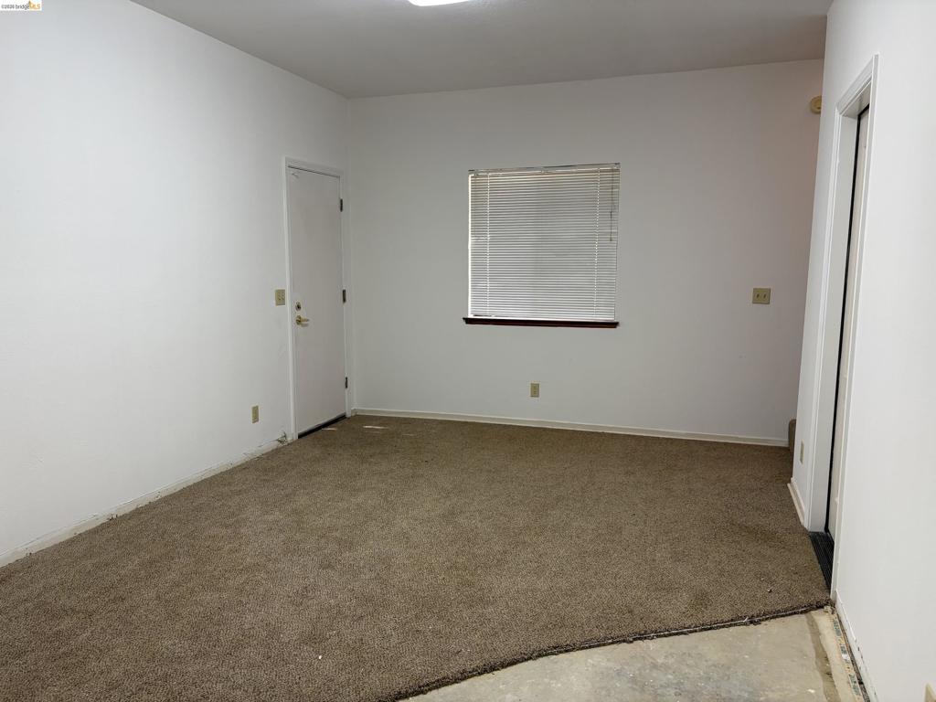 20059 Pleasant View Dr Property Photo 34