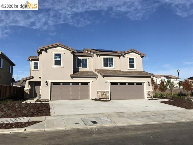 737 Jennifer Street Property Photo 1