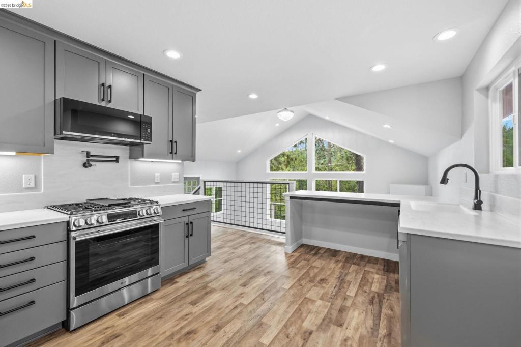 21837 Cedar Springs Rd Property Photo 10