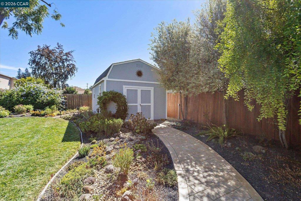 19656 San Miguel Ave Property Photo 39