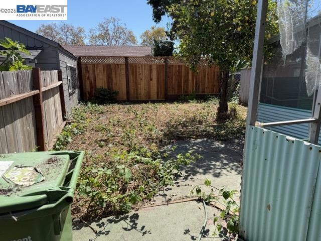 1824 99th Ave Property Photo 3
