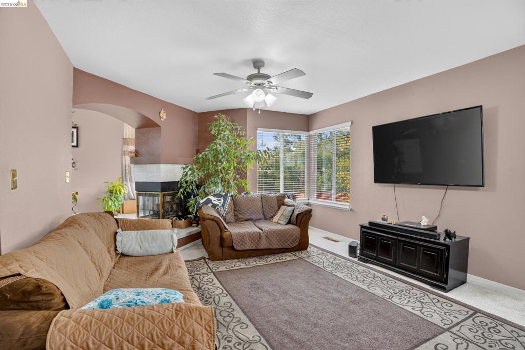 4148 Meadow Lake St Property Photo 10