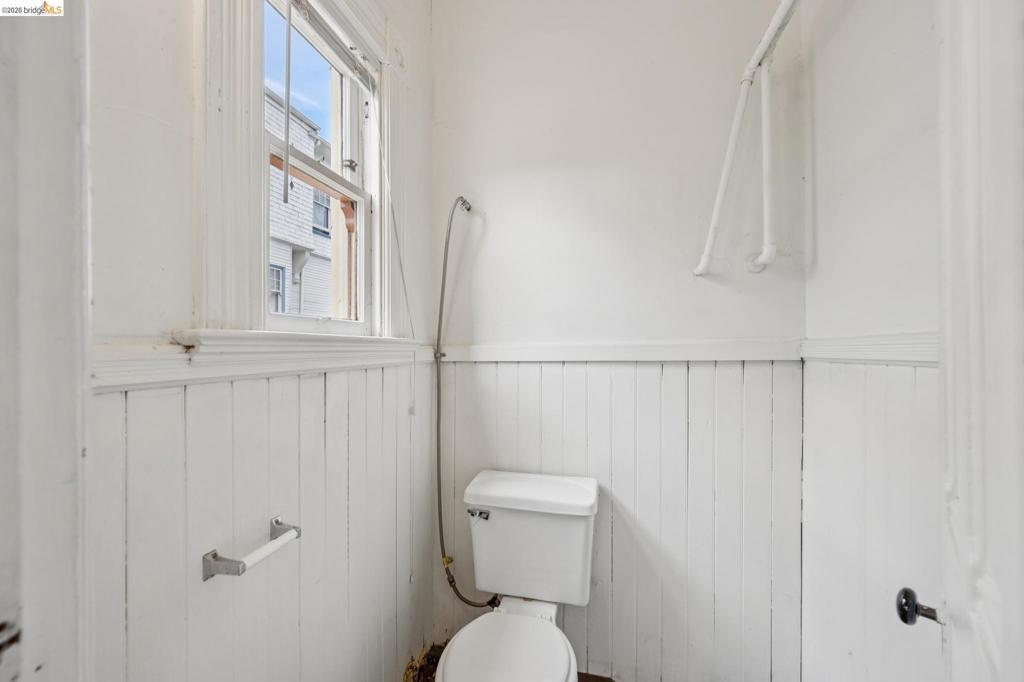 1025 55th St Property Photo 23