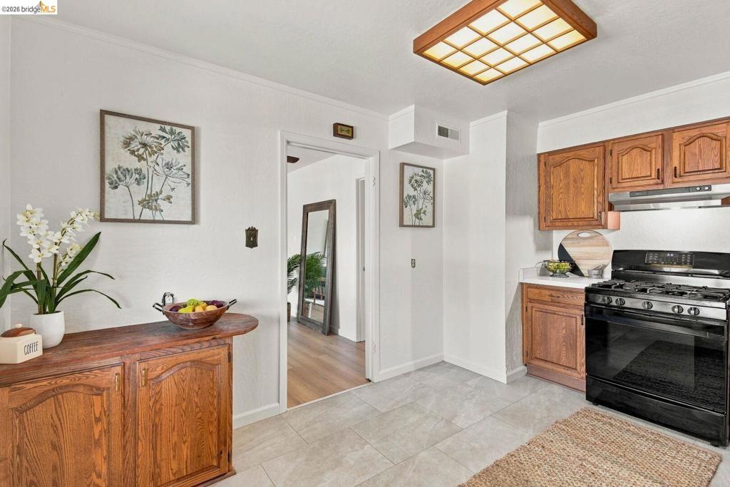 68 Water St Property Photo 20