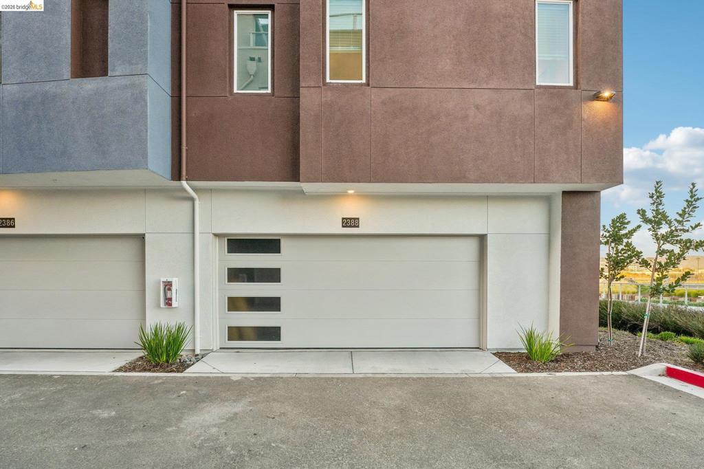 2388 Stanford St Property Photo 66