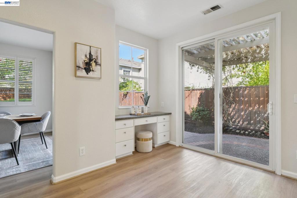 2628 Photinia Ct Property Photo 20