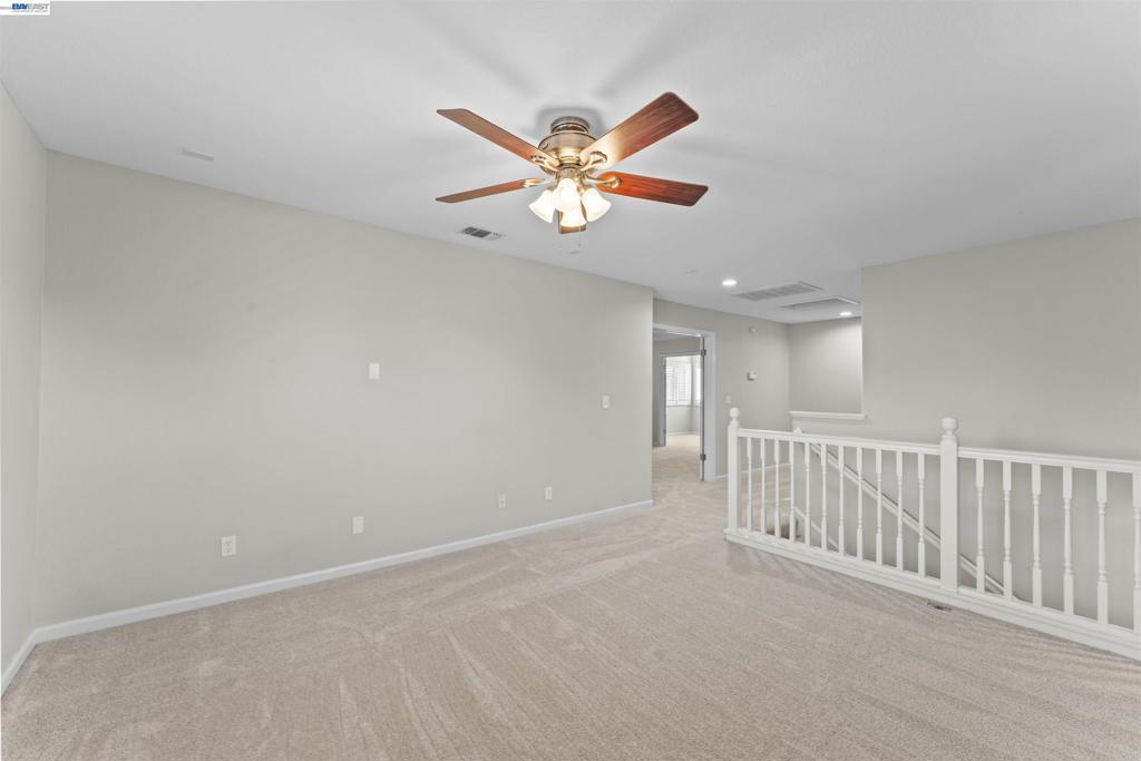2652 Crescent Way Property Photo 27