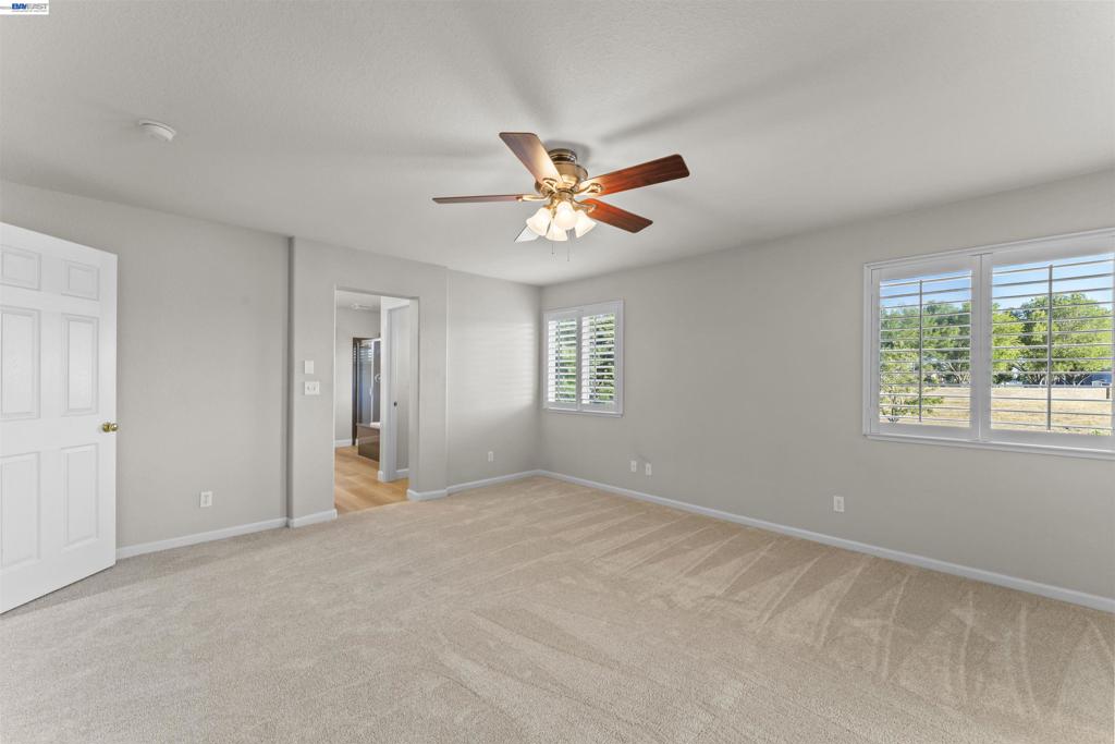 2652 Crescent Way Property Photo 34