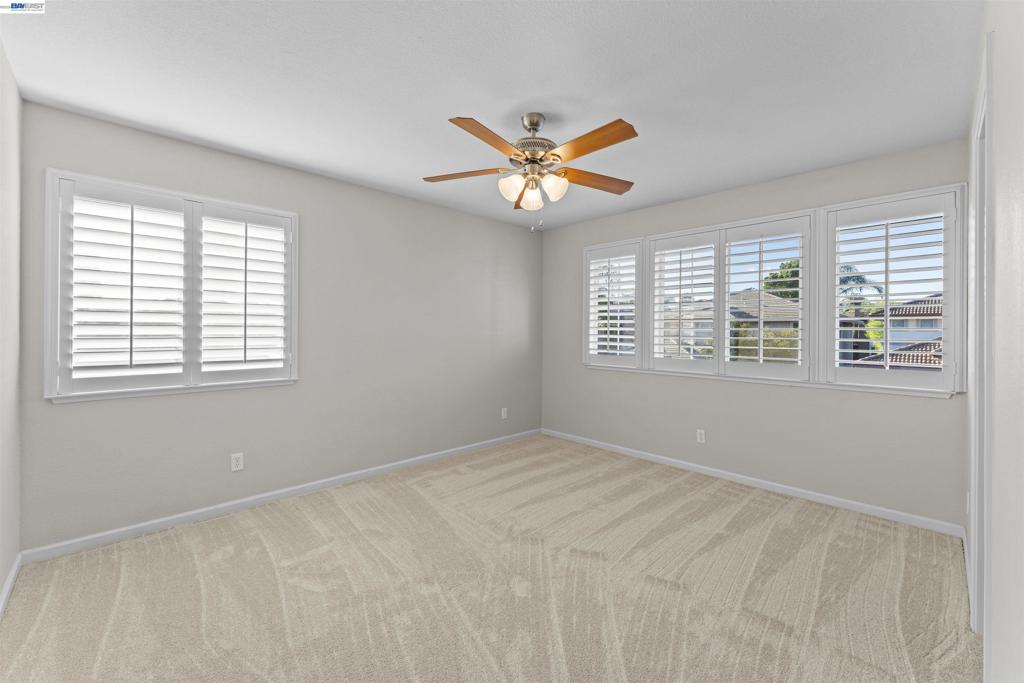 2652 Crescent Way Property Photo 47