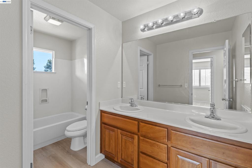 2652 Crescent Way Property Photo 49
