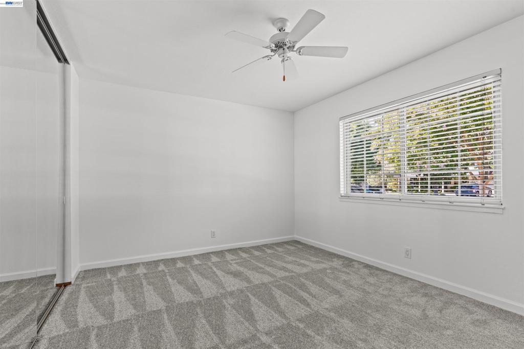 4950 Black Ave Property Photo 25