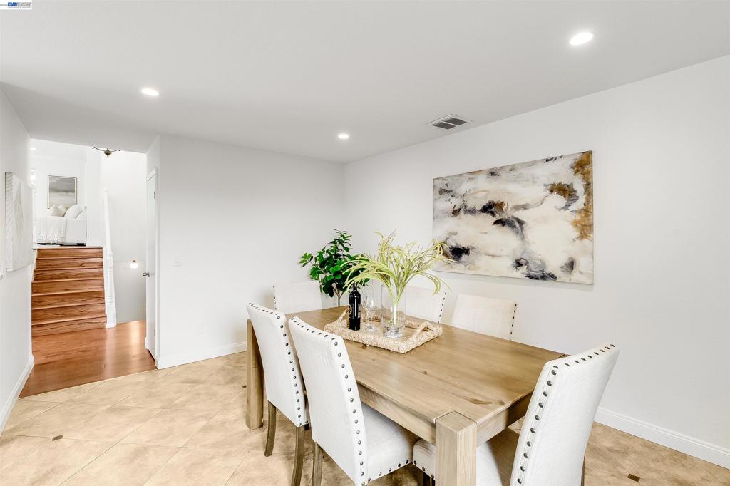 4087 Mozart Dr Property Photo 12