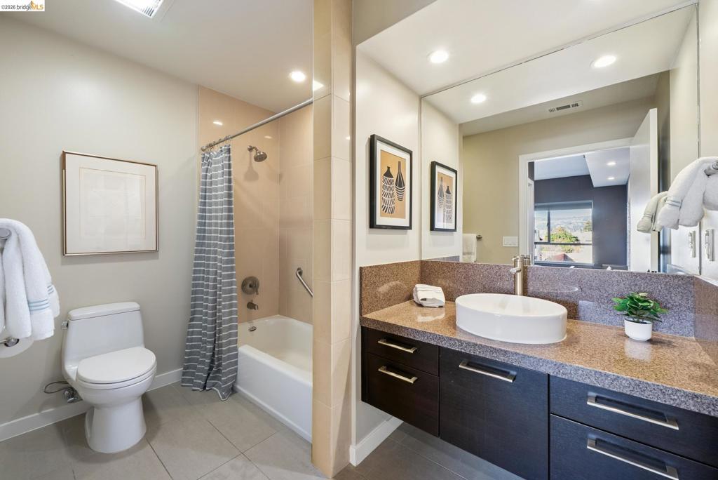 6465 San Pablo Ave 203 Property Photo 28