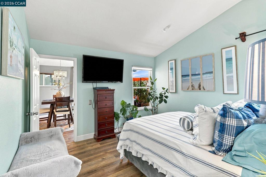 25 Sparrow Hawk Ct. Property Photo 24