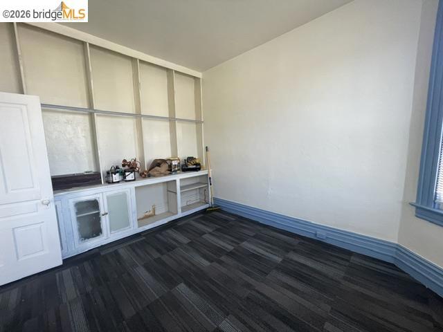 615 Maud Ave Property Photo 5