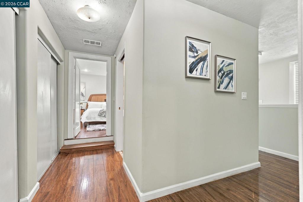 3334 Harrison St Property Photo 16