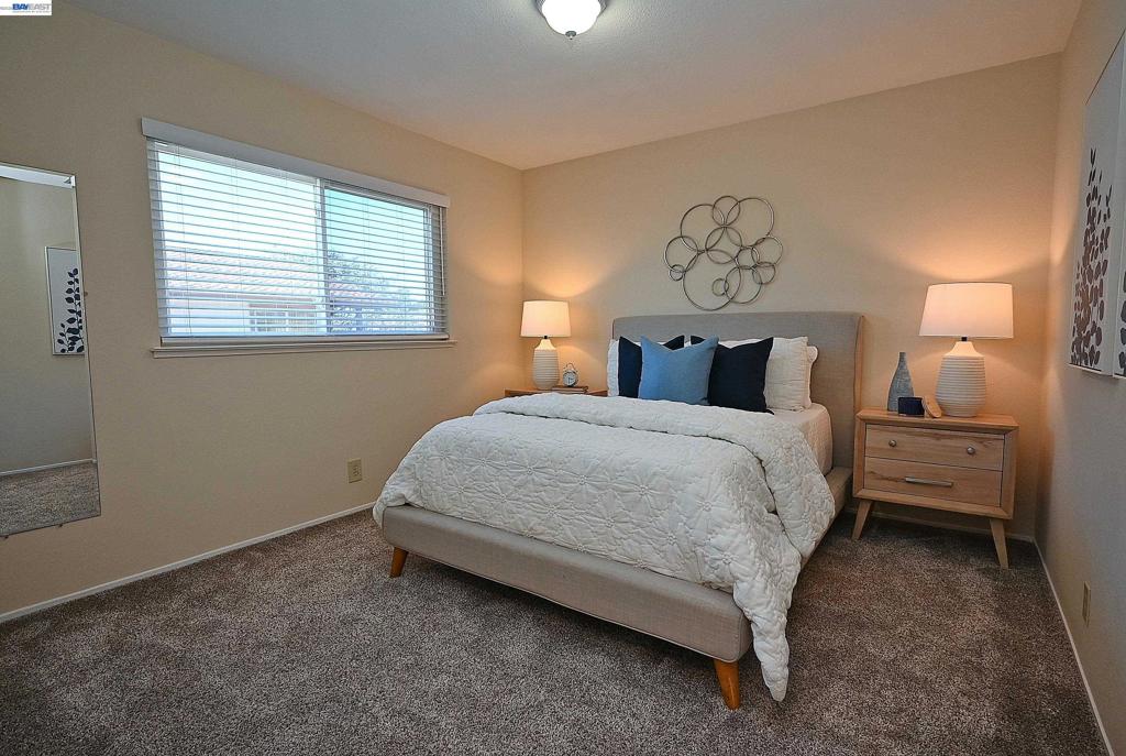 3585 Deer Park Ct Property Photo 15