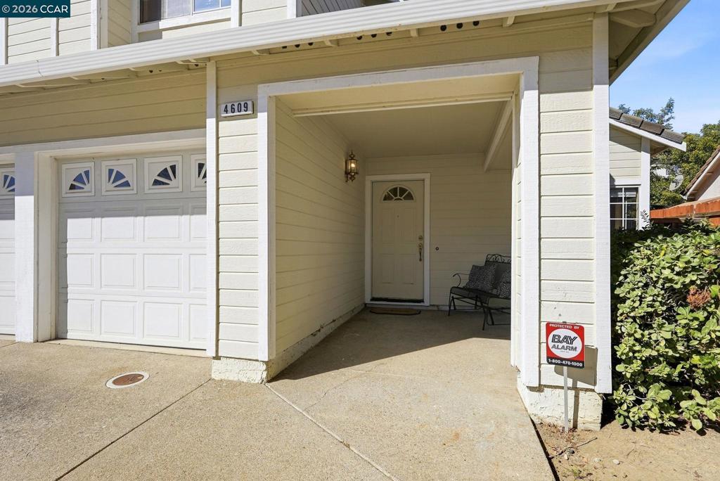 4609 Knollpark Cir Property Photo 5