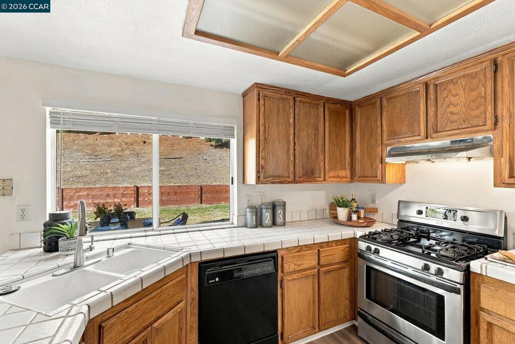 4609 Knollpark Cir Property Photo 16