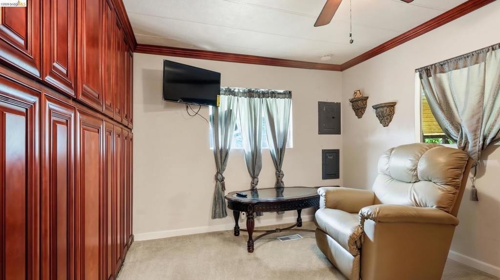 1742 W Harbor Drive Property Photo 15