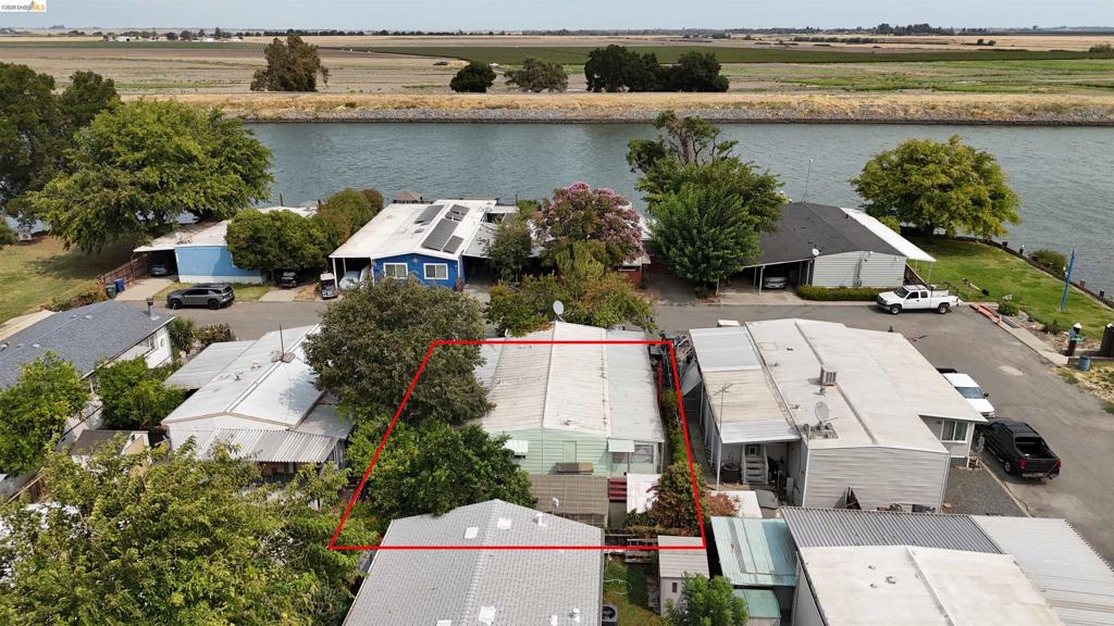 1742 W Harbor Drive Property Photo 33