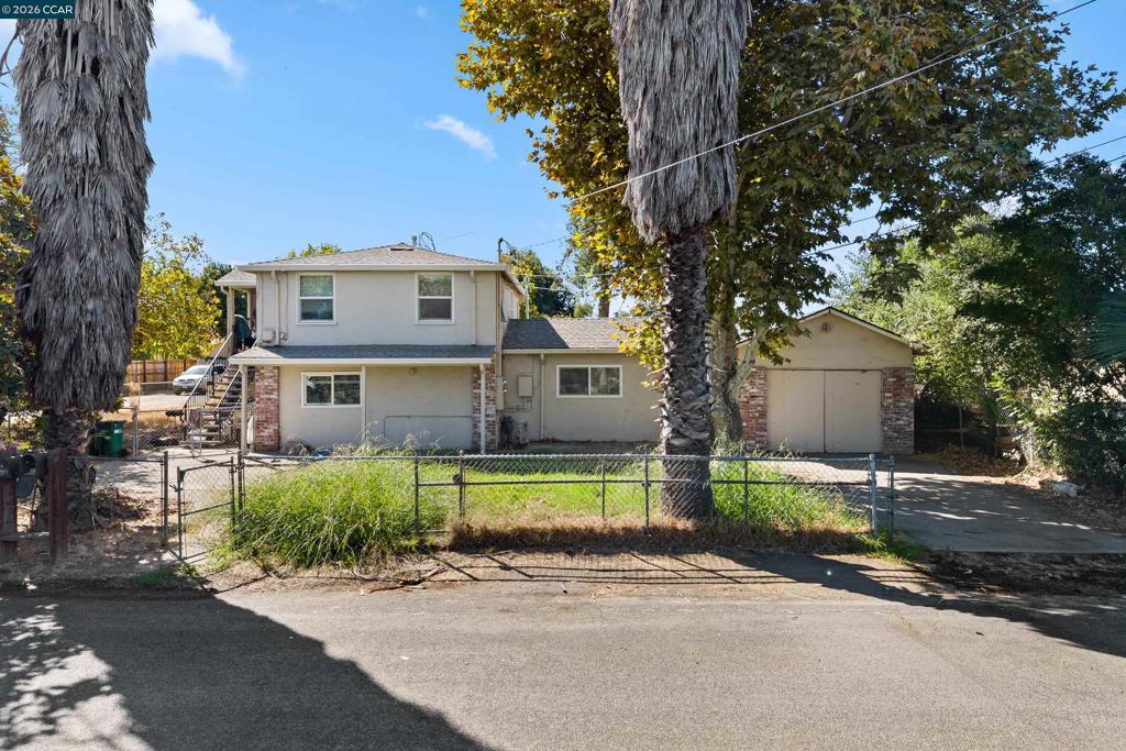 2150 Michael E Ave Property Photo 2
