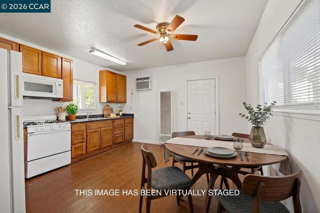 2150 Michael E Ave Property Photo 9