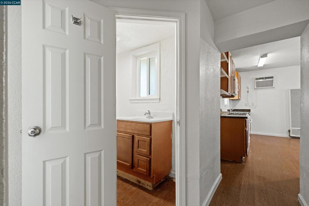 2150 Michael E Ave Property Photo 19