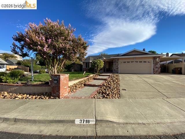3718 Cascade Ct Property Photo 3