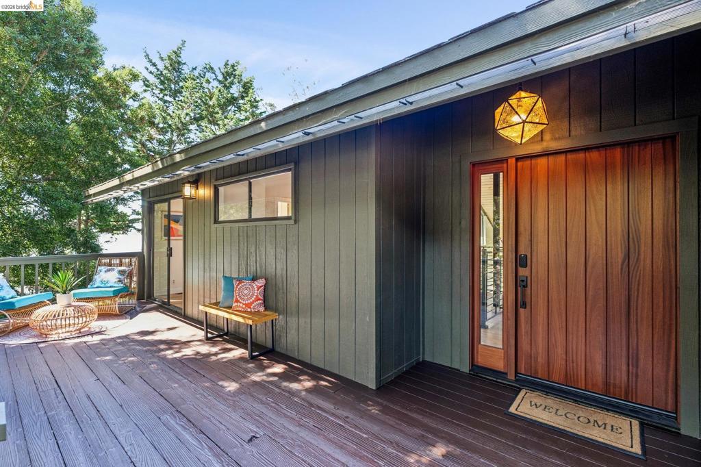 2534 Carisbrook Dr Property Photo 3