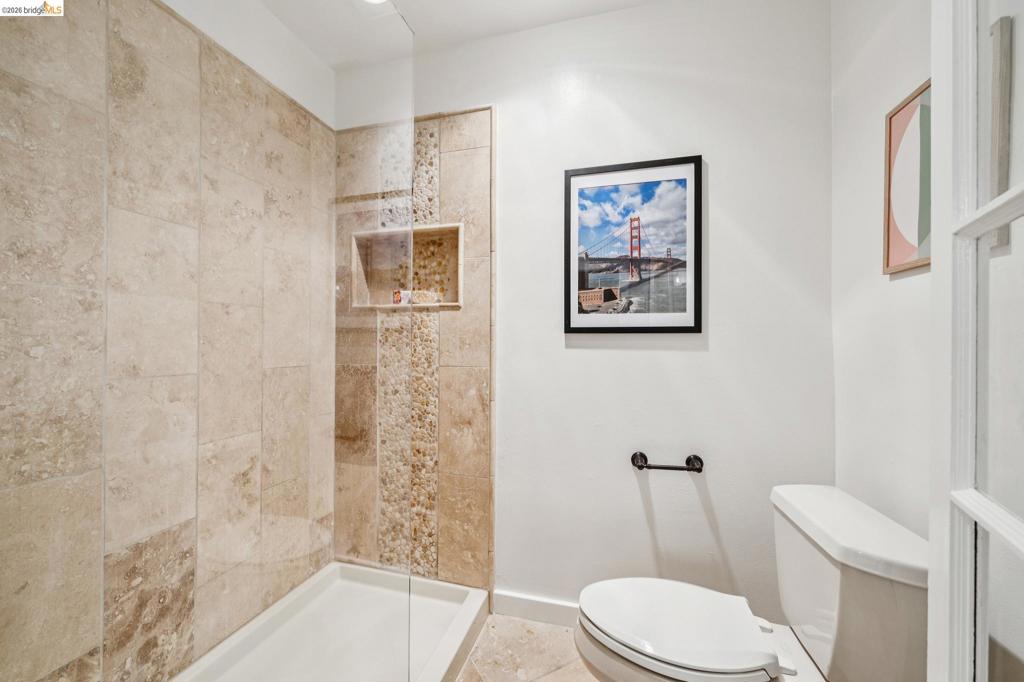 2534 Carisbrook Dr Property Photo 34