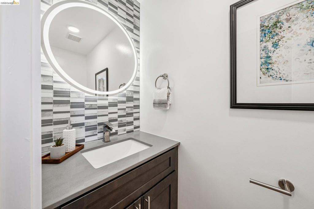 2534 Carisbrook Dr Property Photo 35